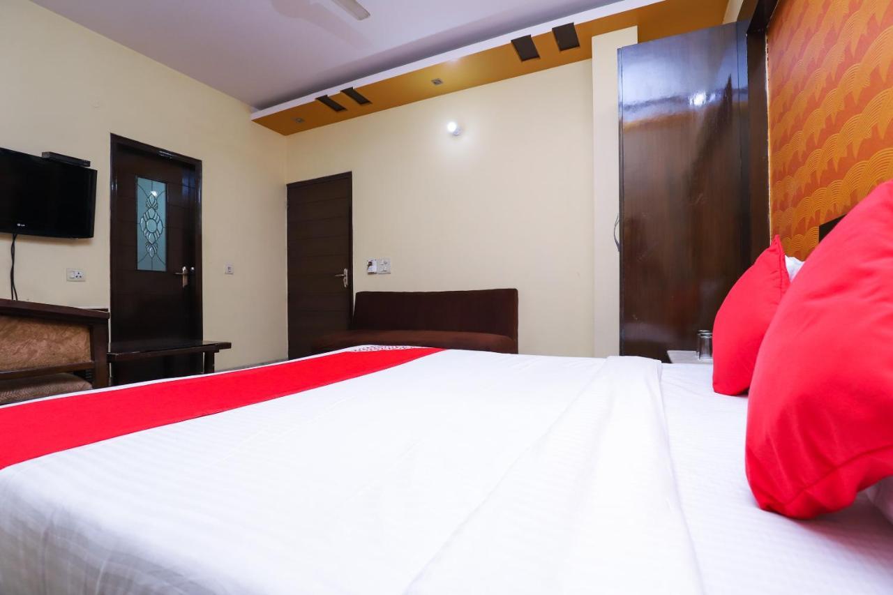 Hotel O J P Inn Near Patel Nagar Metro Station New Delhi Eksteriør billede