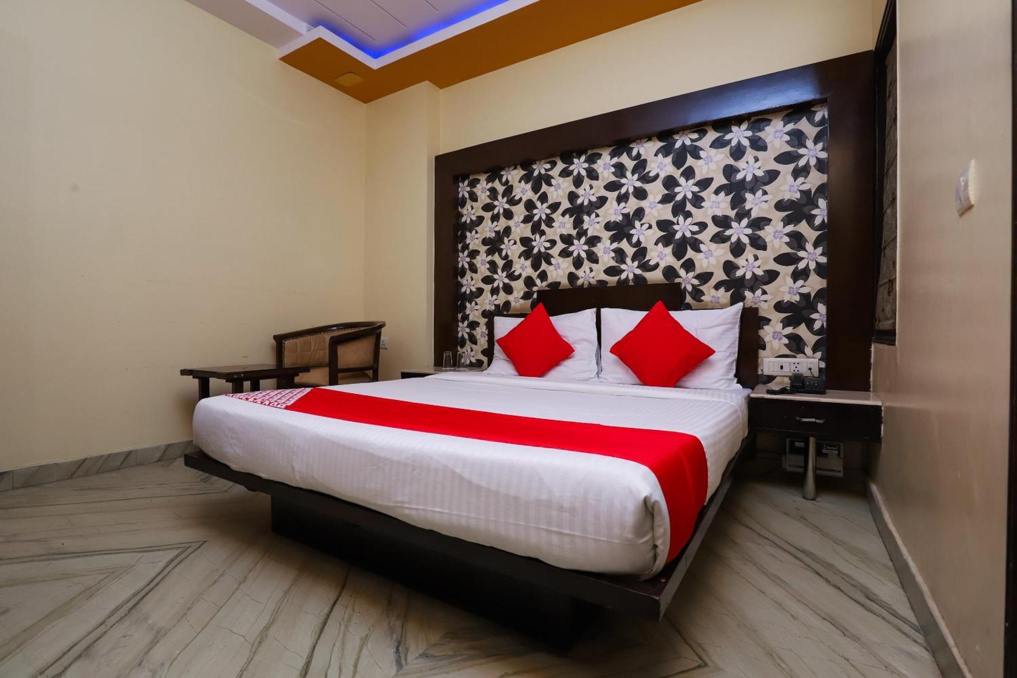 Hotel O J P Inn Near Patel Nagar Metro Station New Delhi Eksteriør billede