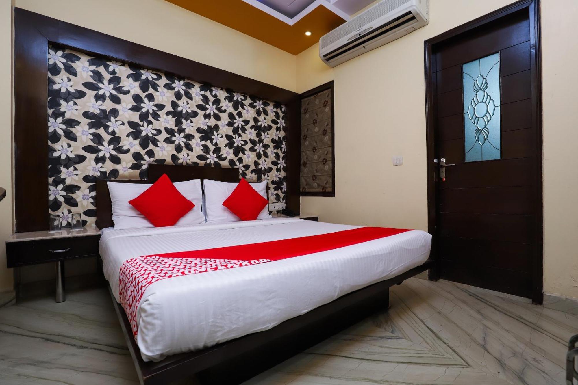 Hotel O J P Inn Near Patel Nagar Metro Station New Delhi Eksteriør billede