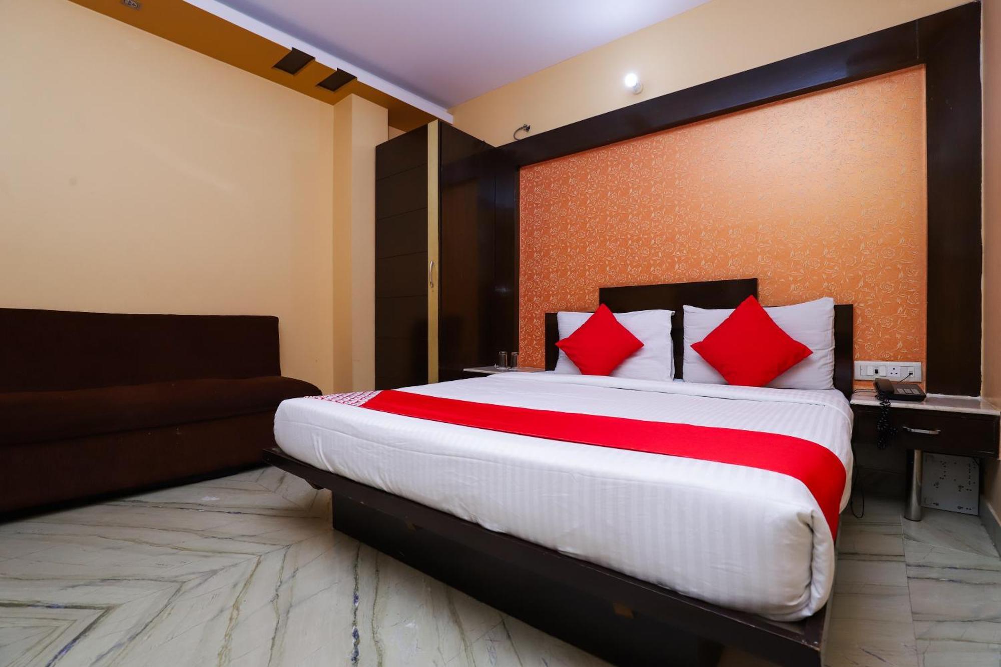 Hotel O J P Inn Near Patel Nagar Metro Station New Delhi Eksteriør billede