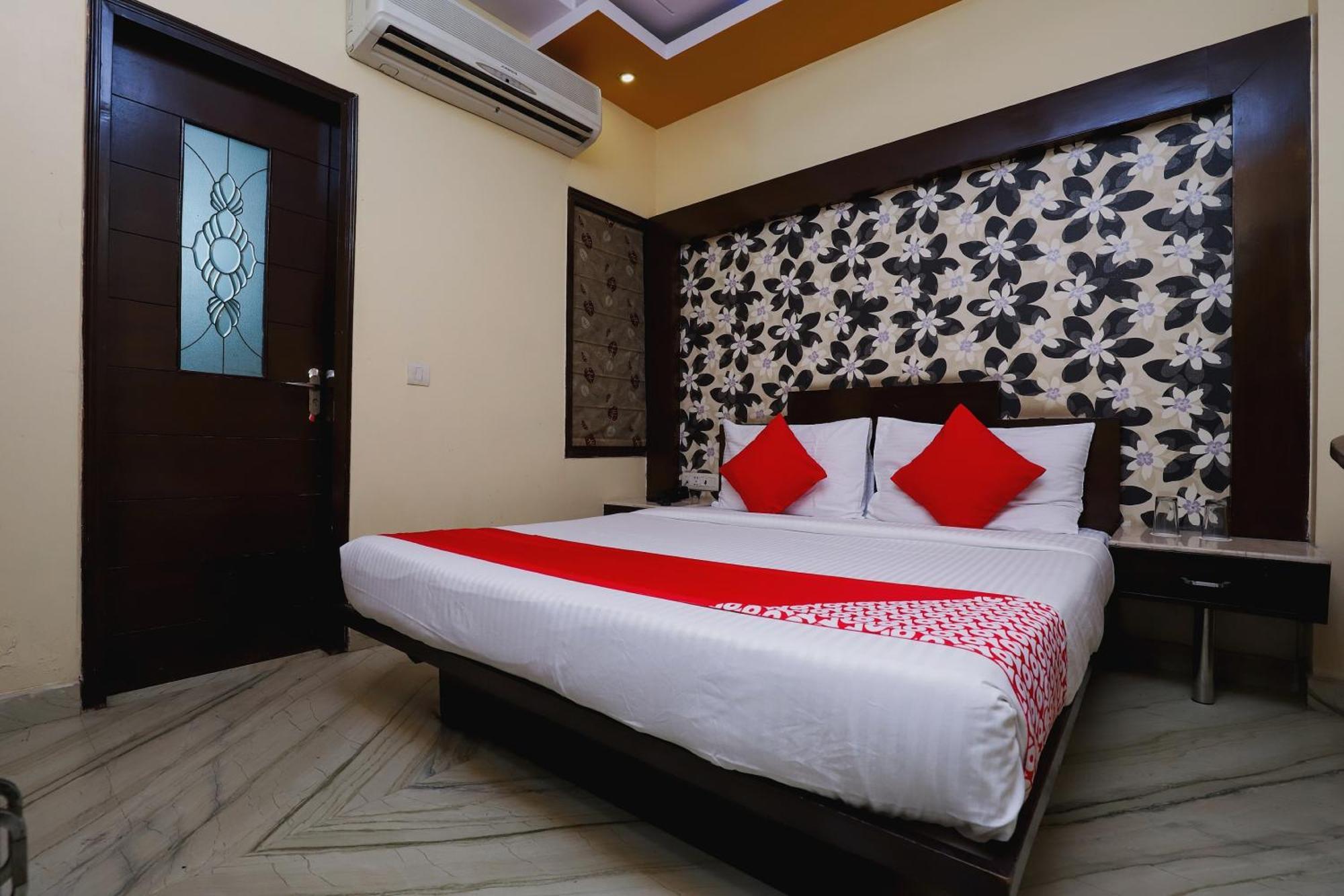 Hotel O J P Inn Near Patel Nagar Metro Station New Delhi Eksteriør billede